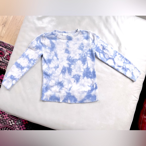 💥3/$30💥S/P Gap Soft Knit Tie-Dyed Look Sweater, White Blue, Long Sleeve, Crew - Picture 3 of 8